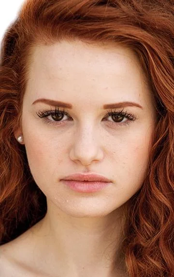 Мэделин Петш