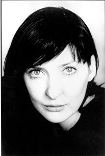 Кэти Кира Кларк