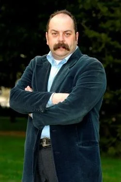 Ахмет Дюшенкаллар